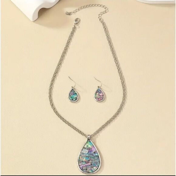 Abalone Necklace and Earring Set - Picture 3 of 5